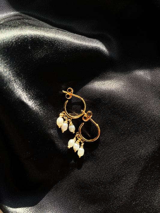 24 Karat Vergoldete Ohrringe mit Mini Perlen